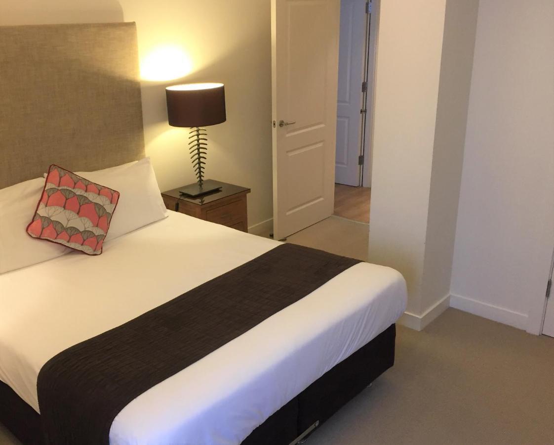 Inverness City Suites Exterior foto